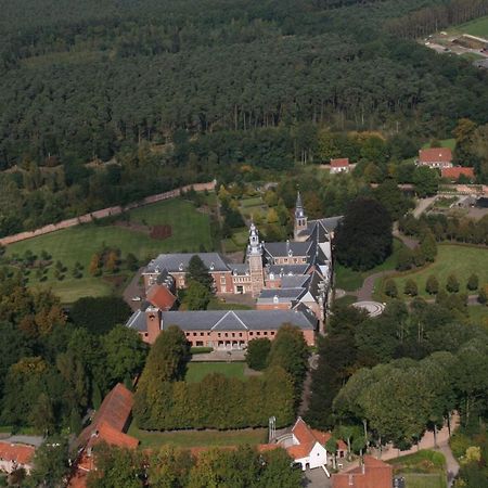 Bed and Breakfast De Vrolijcke Bosmuis à Bergeijk Extérieur photo