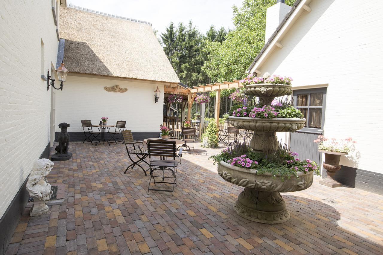 Bed and Breakfast De Vrolijcke Bosmuis à Bergeijk Extérieur photo