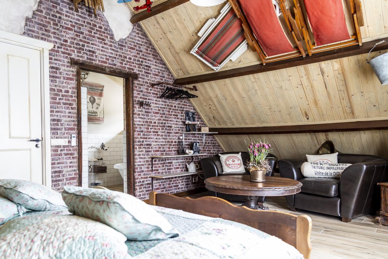 Bed and Breakfast De Vrolijcke Bosmuis à Bergeijk Extérieur photo